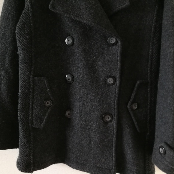wool coat - Picture 3 of 3